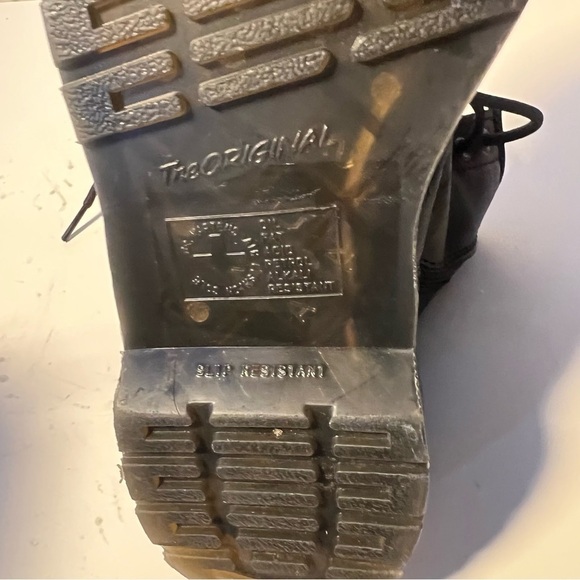 De Martens Jadon women’s boots. - Picture 2 of 9